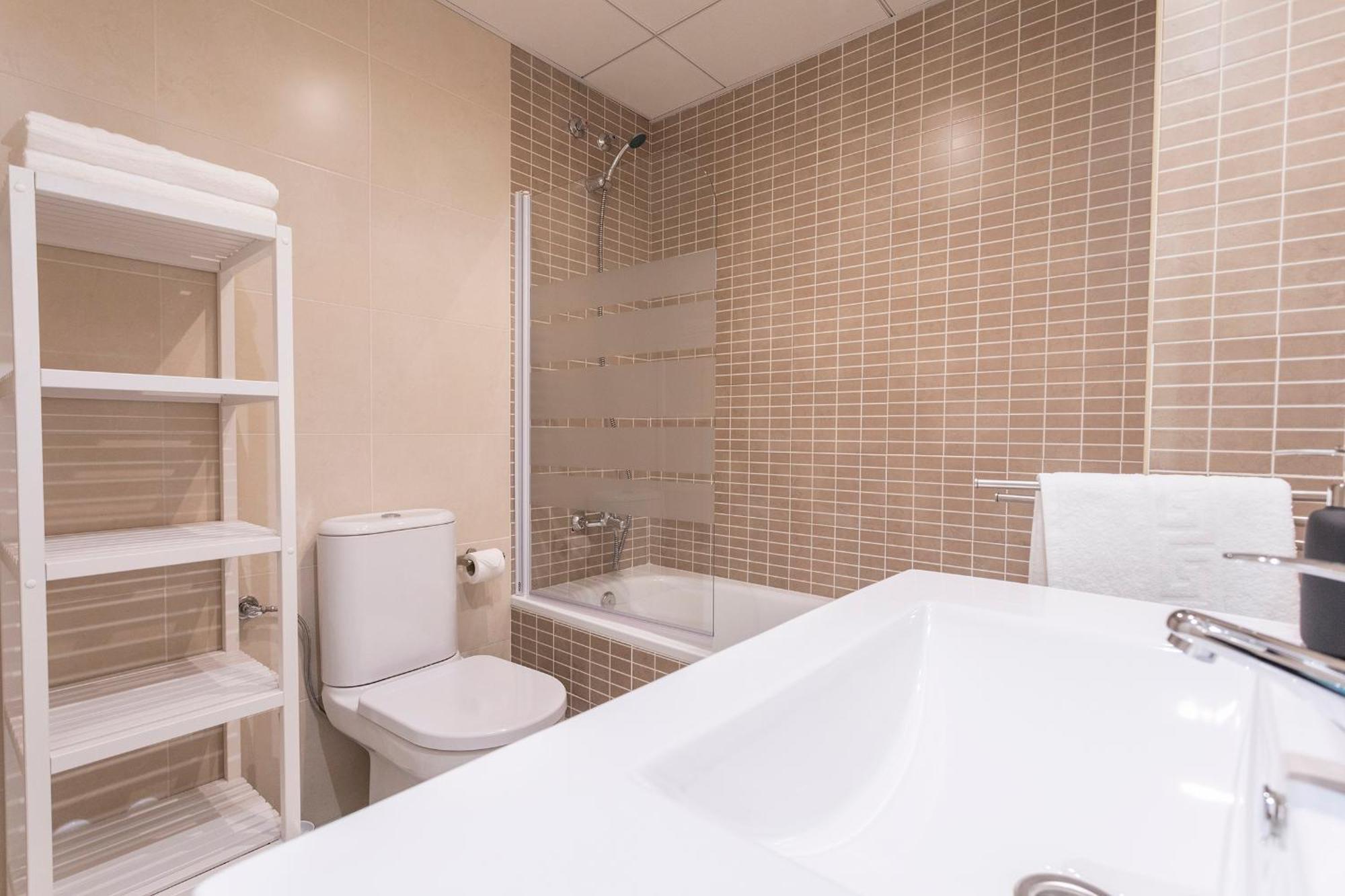 Malaga Rivas 34 Suites Homes Exterior foto